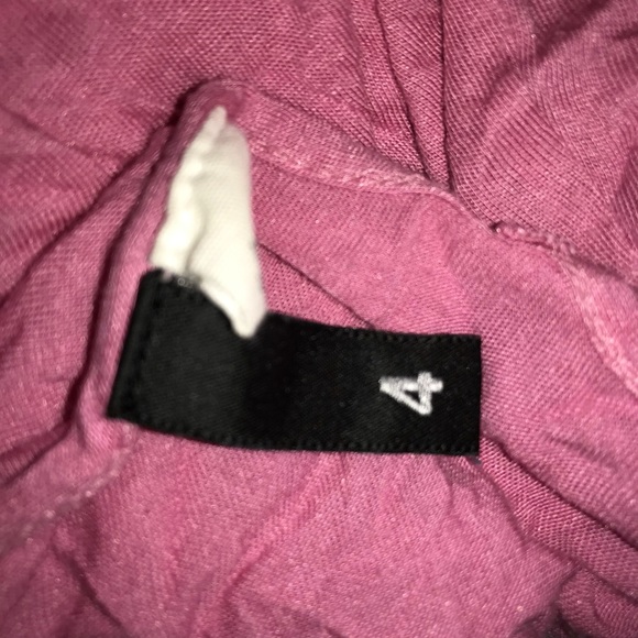 Pink small layered tank top size 4 - Picture 2 of 3